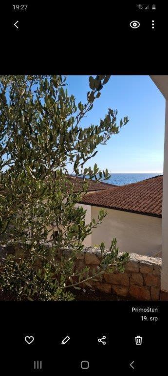 Oasis Blue Apartment Primosten Bagian luar foto